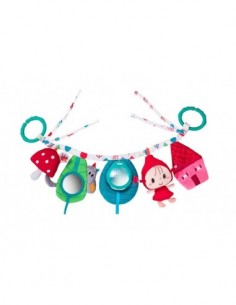 Chaperon rouge en promenade